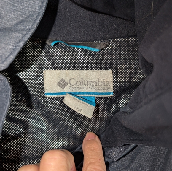 Women's Columbia Winter jacket - Picture 3 of 16
